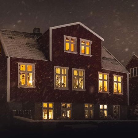 Hotel Heima I Stovu Hvalba Exterior foto