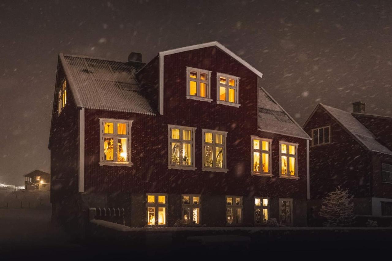 Hotel Heima I Stovu Hvalba Exterior foto